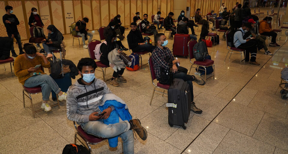 CSMIA created a dedicated waiting area for young students arriving from Ukraine at the airport to ensure a smooth transit